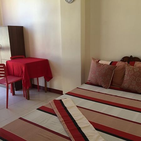 C Tower Studio Apartments Puerto Princesa Eksteriør bilde