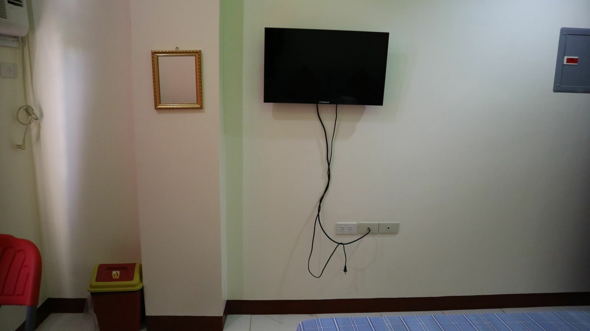 C Tower Studio Apartments Puerto Princesa Eksteriør bilde