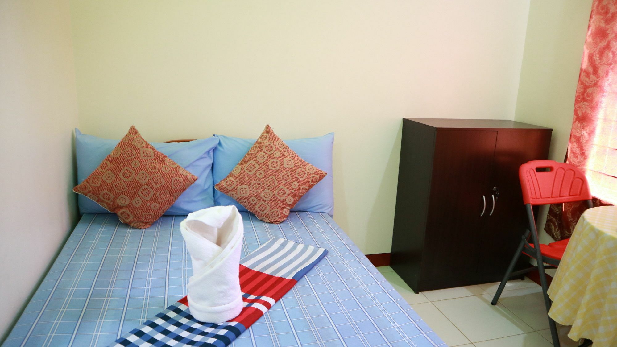C Tower Studio Apartments Puerto Princesa Eksteriør bilde