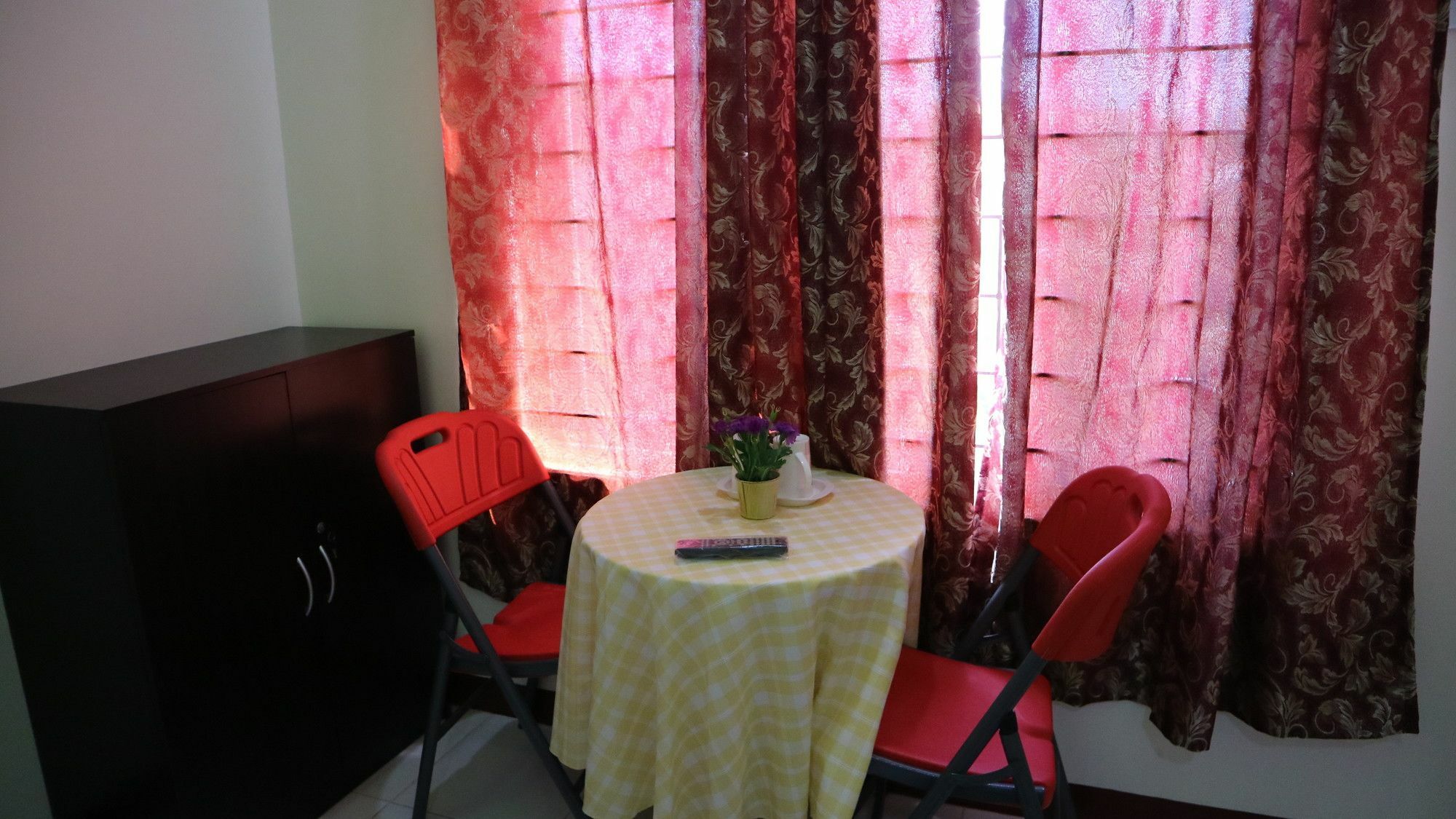 C Tower Studio Apartments Puerto Princesa Eksteriør bilde